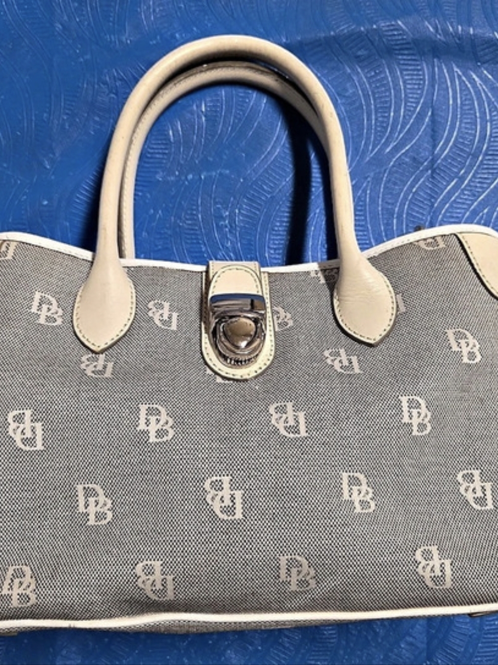 Dooney & Bourke Monogram Shoulder Bag in Gray & Cream